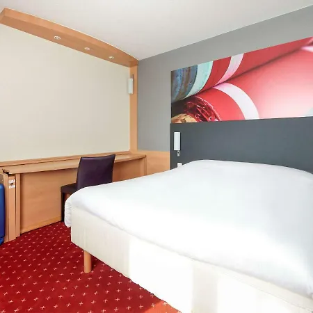 Ibis Cholet Hotel Exterior photo