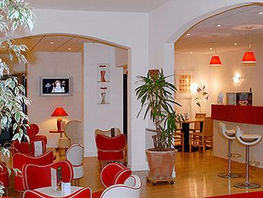 Ibis Hotel