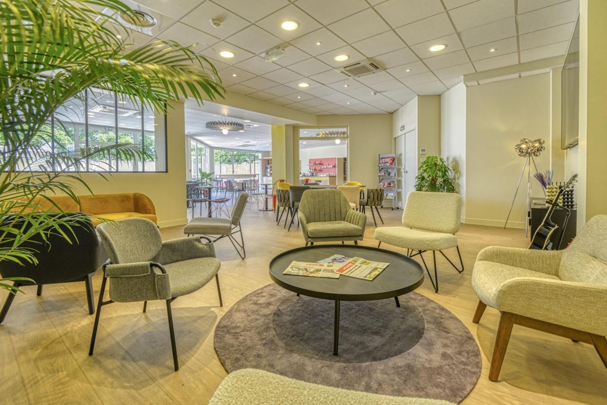 Ibis 3*